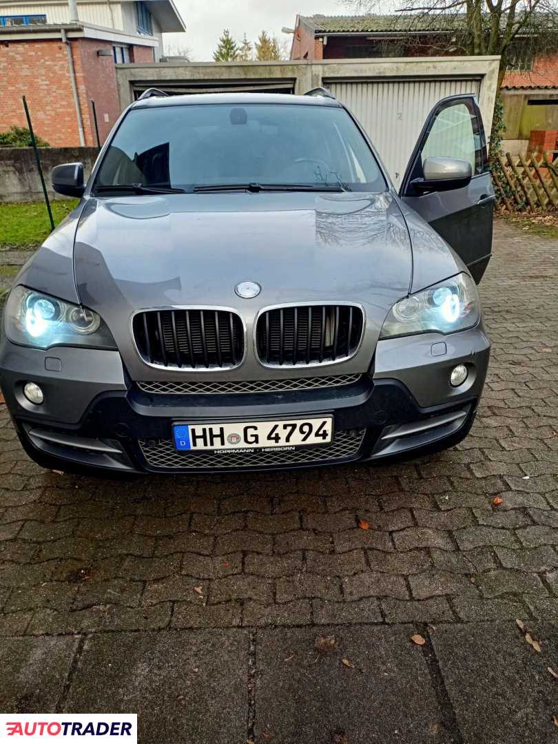 BMW X5 2009 3 235 KM