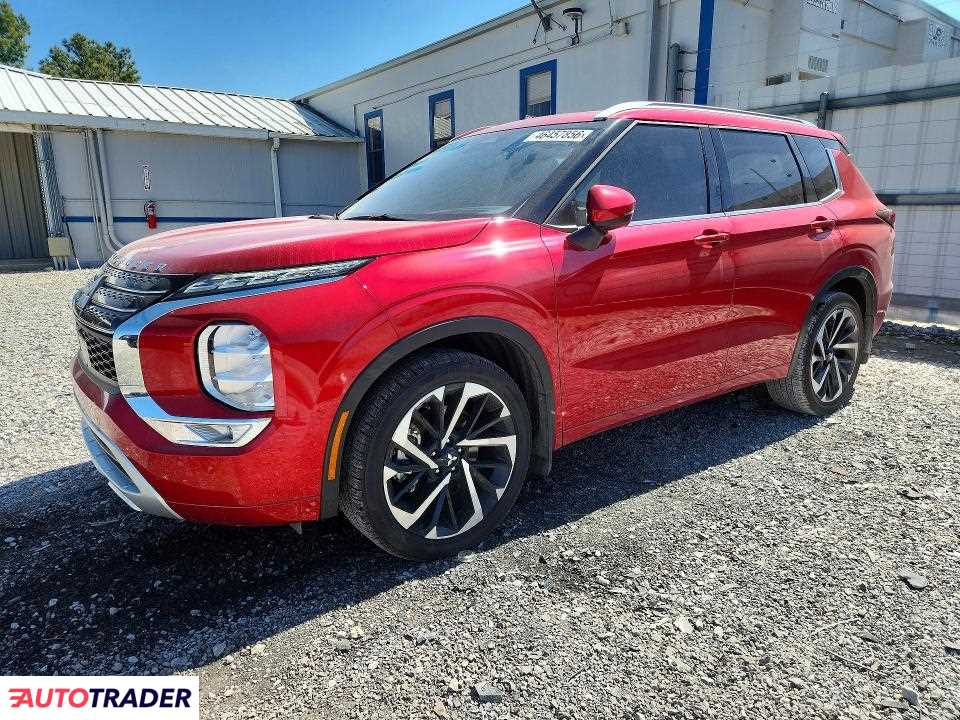 Mitsubishi Outlander 2024 2