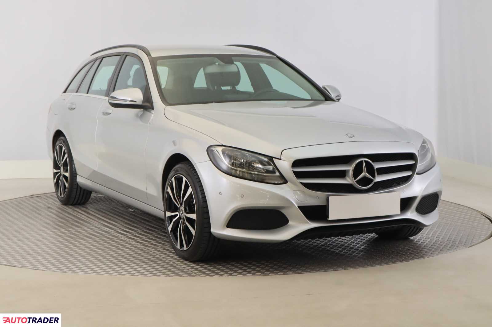 Mercedes C-klasa 2016 1.6 154 KM