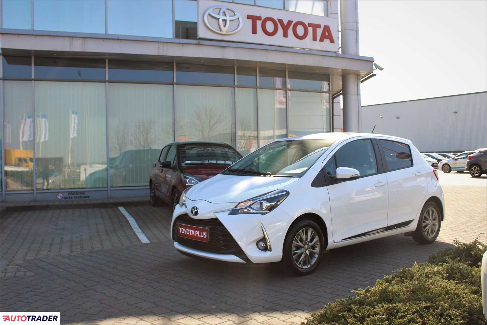 Toyota Yaris 2017 1.5 111 KM Toyota Yaris 2017 1.5 111 KM