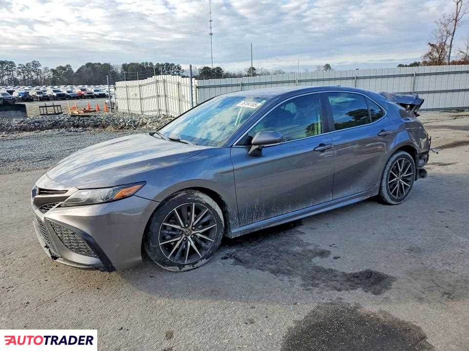Toyota Camry 2021 2