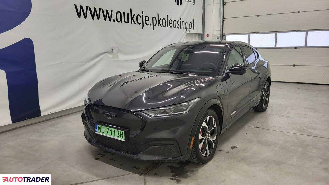 Ford Mustang 2021 351 KM