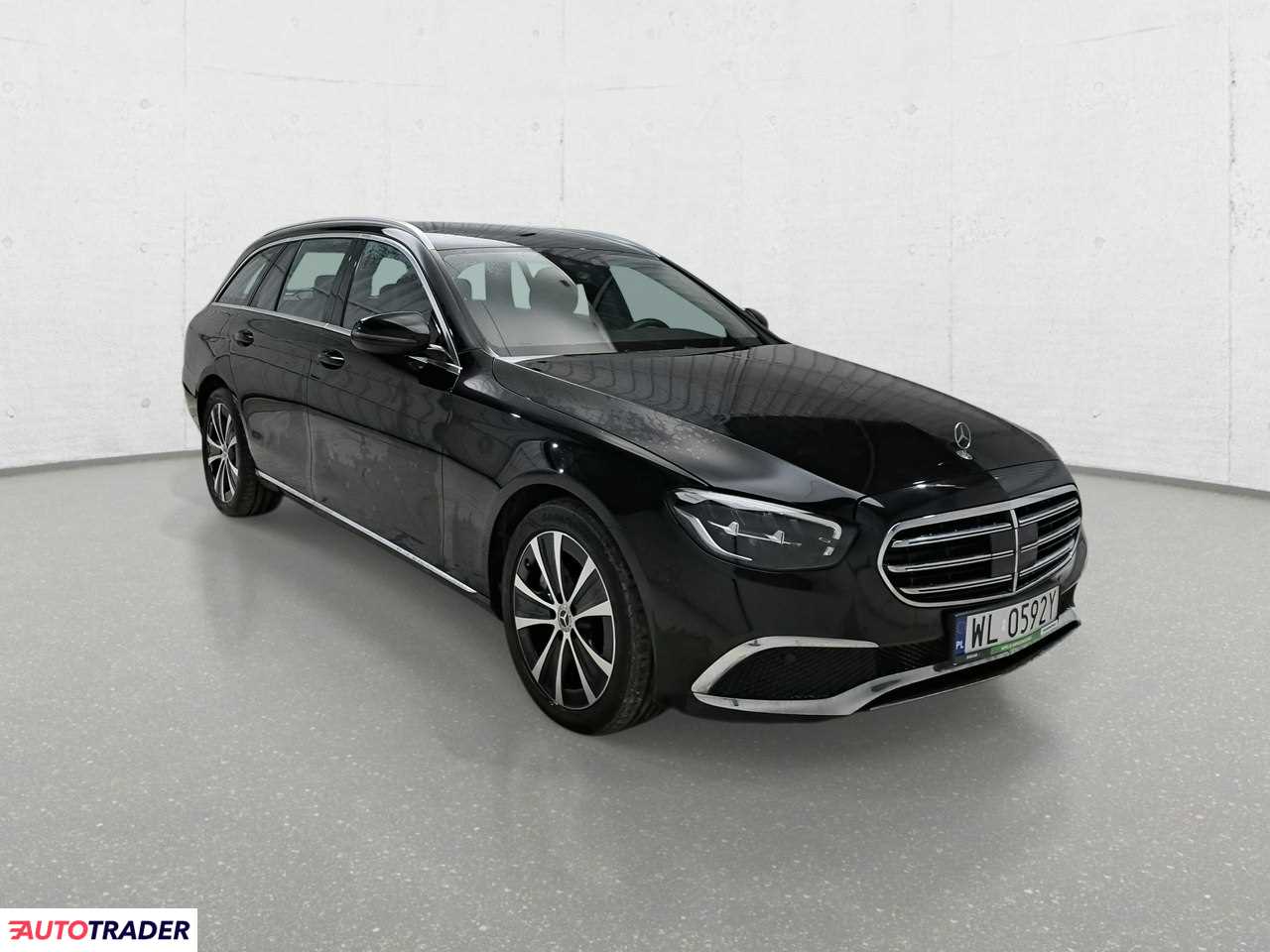 Mercedes E-klasa 2022 2.0 194 KM