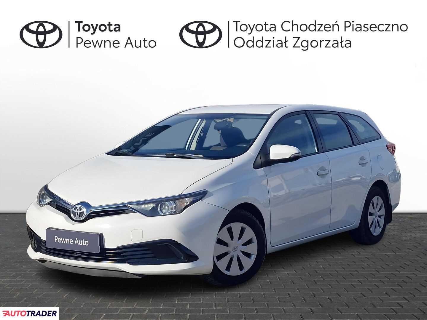 Toyota Auris 2018 1.4 90 KM