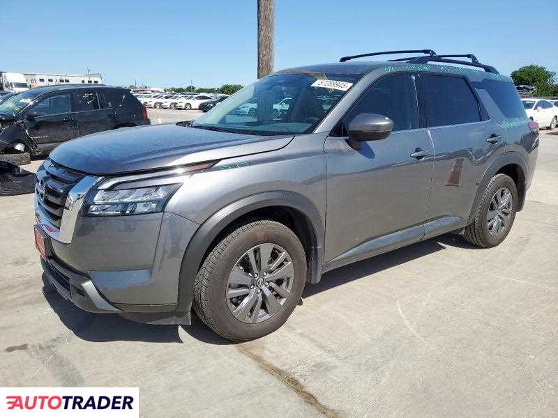 Nissan Pathfinder 2024 3