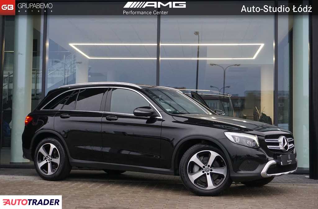 Mercedes Pozostałe 2015 2.1 170 KM Mercedes Pozostałe 2015 2.1 170 KM