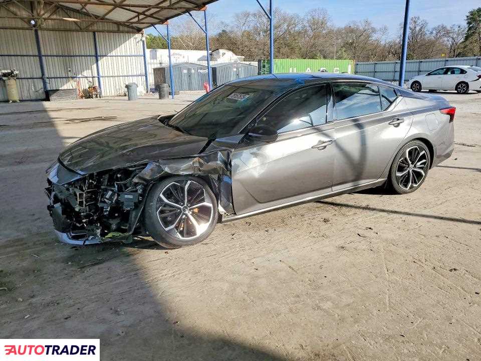 Nissan Altima 2023 2