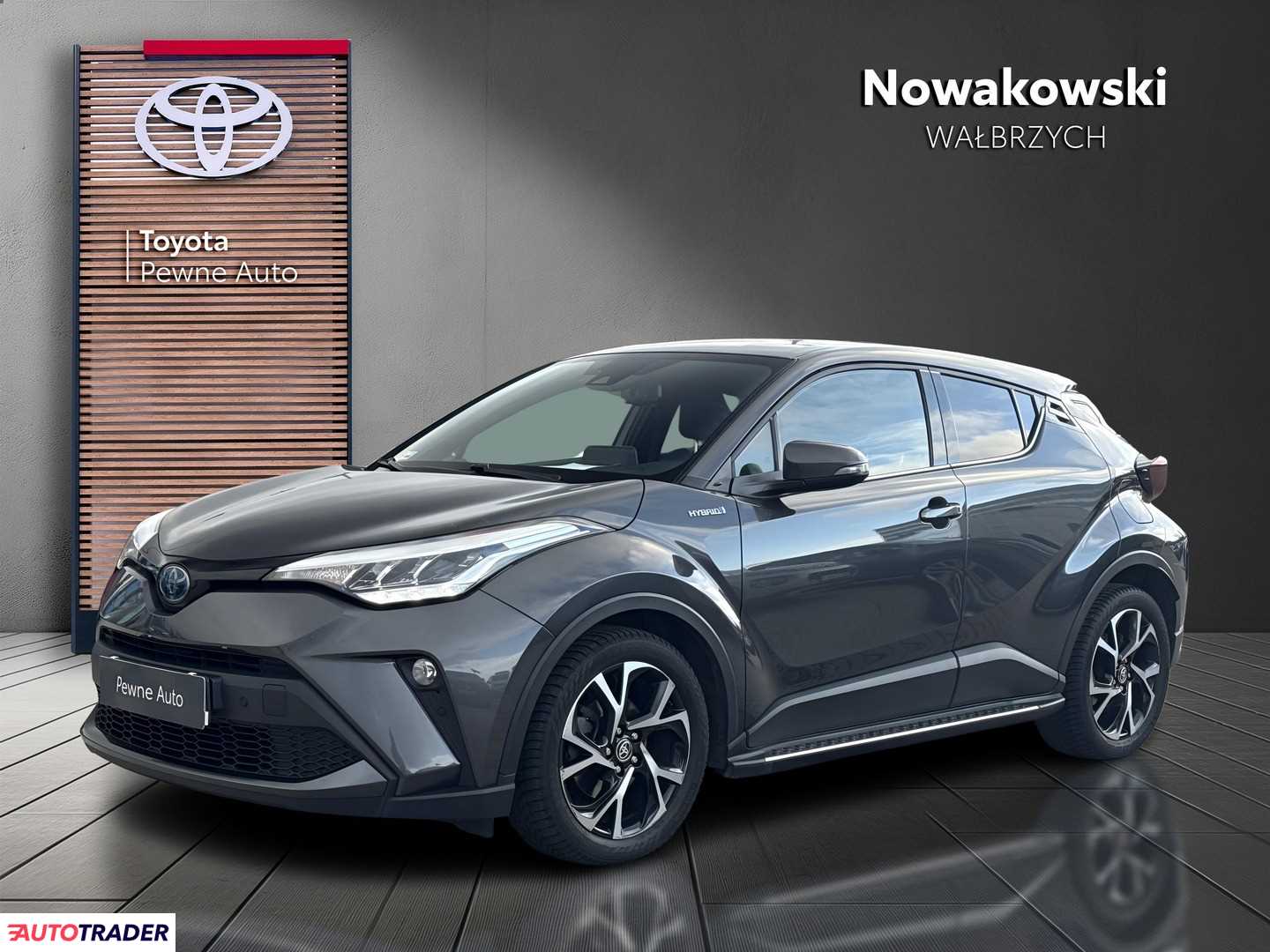 Toyota C-HR 2020 1.8 122 KM