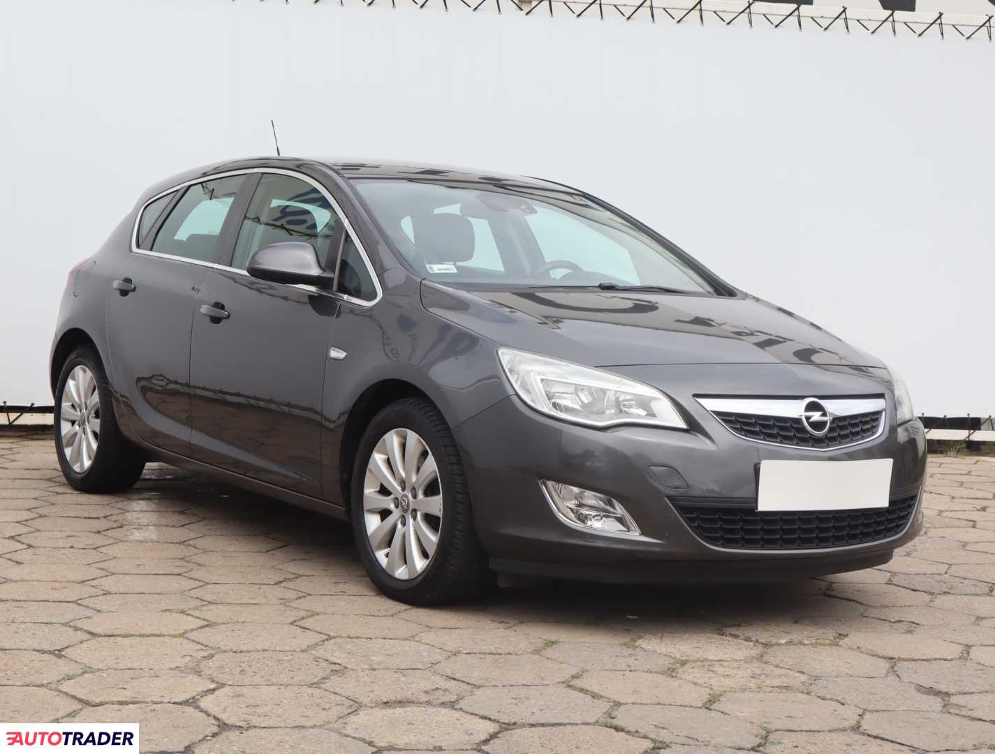 Opel Astra 2011 1.7 108 KM Opel Astra 2011 1.7 108 KM