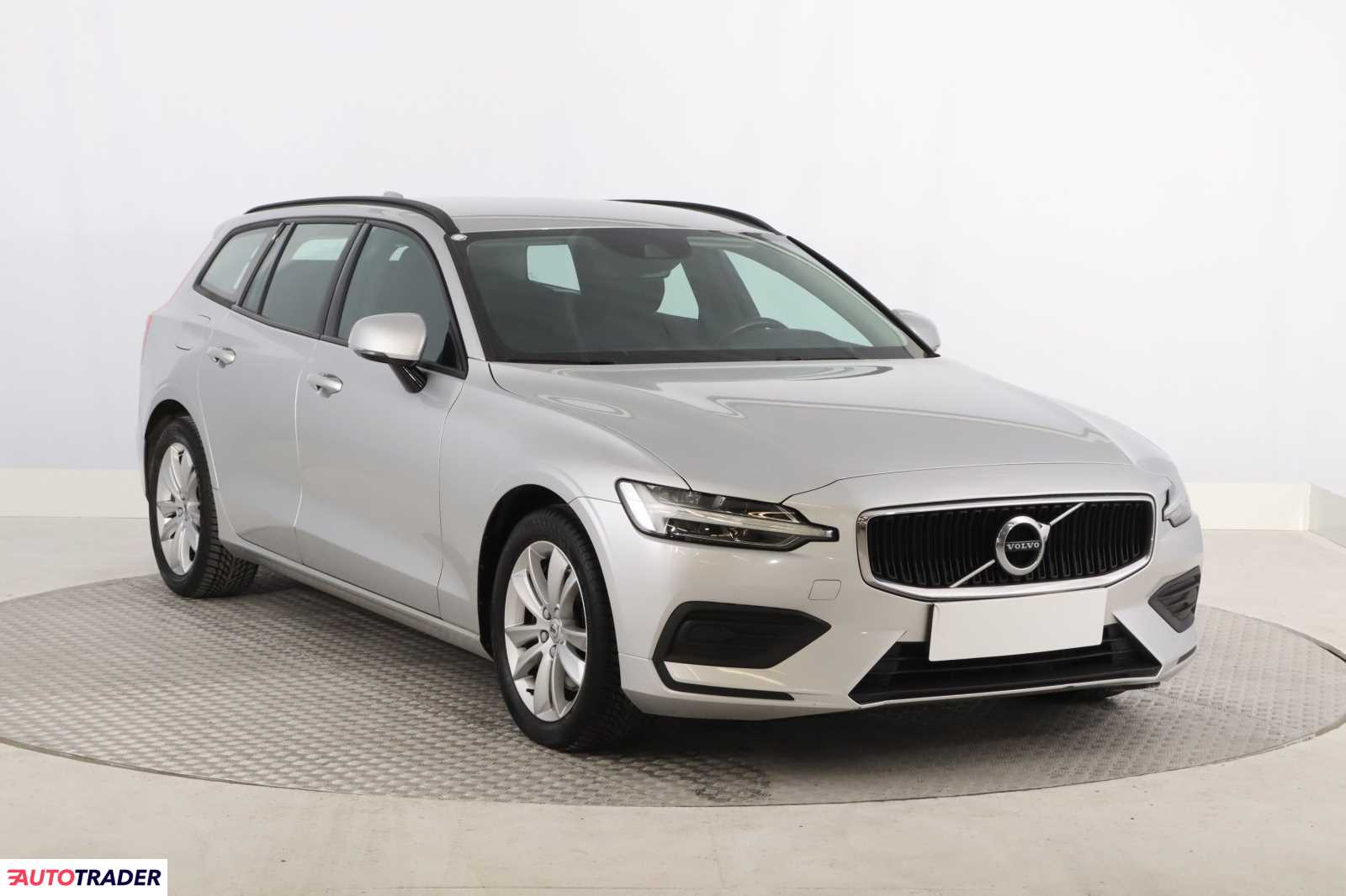 Volvo V60 2021 2.0 194 KM