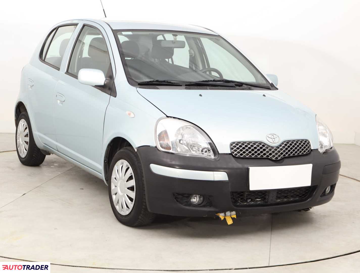 Toyota Yaris 2005 1.0 64 KM