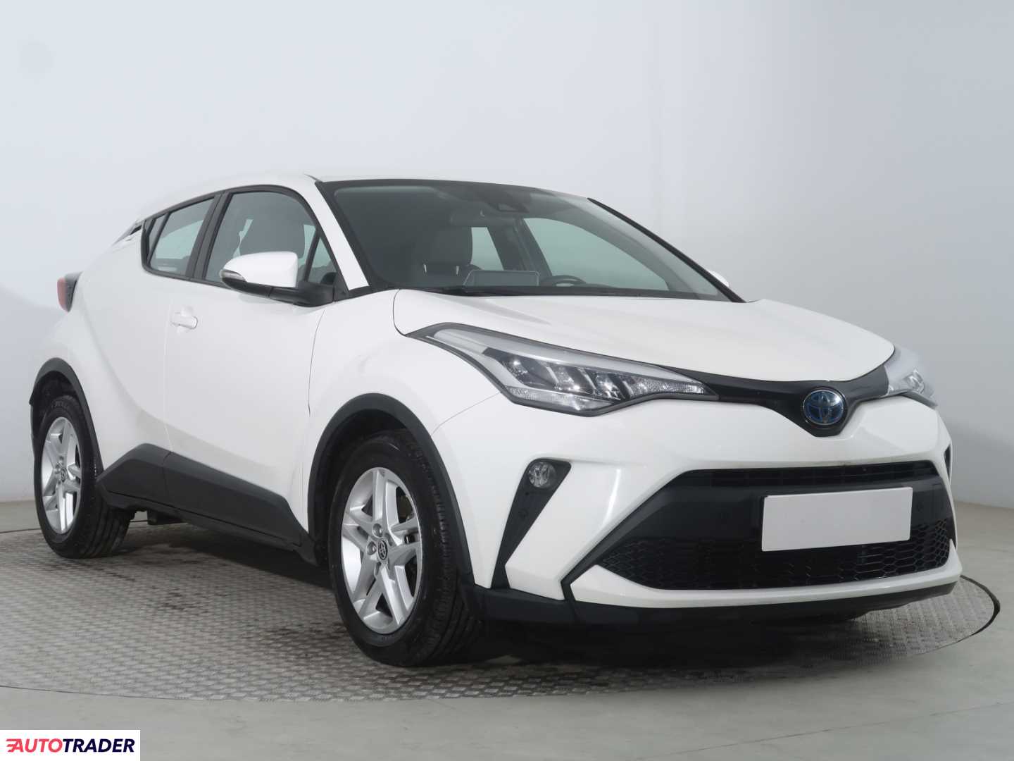 Toyota C-HR 2022 1.8 120 KM
