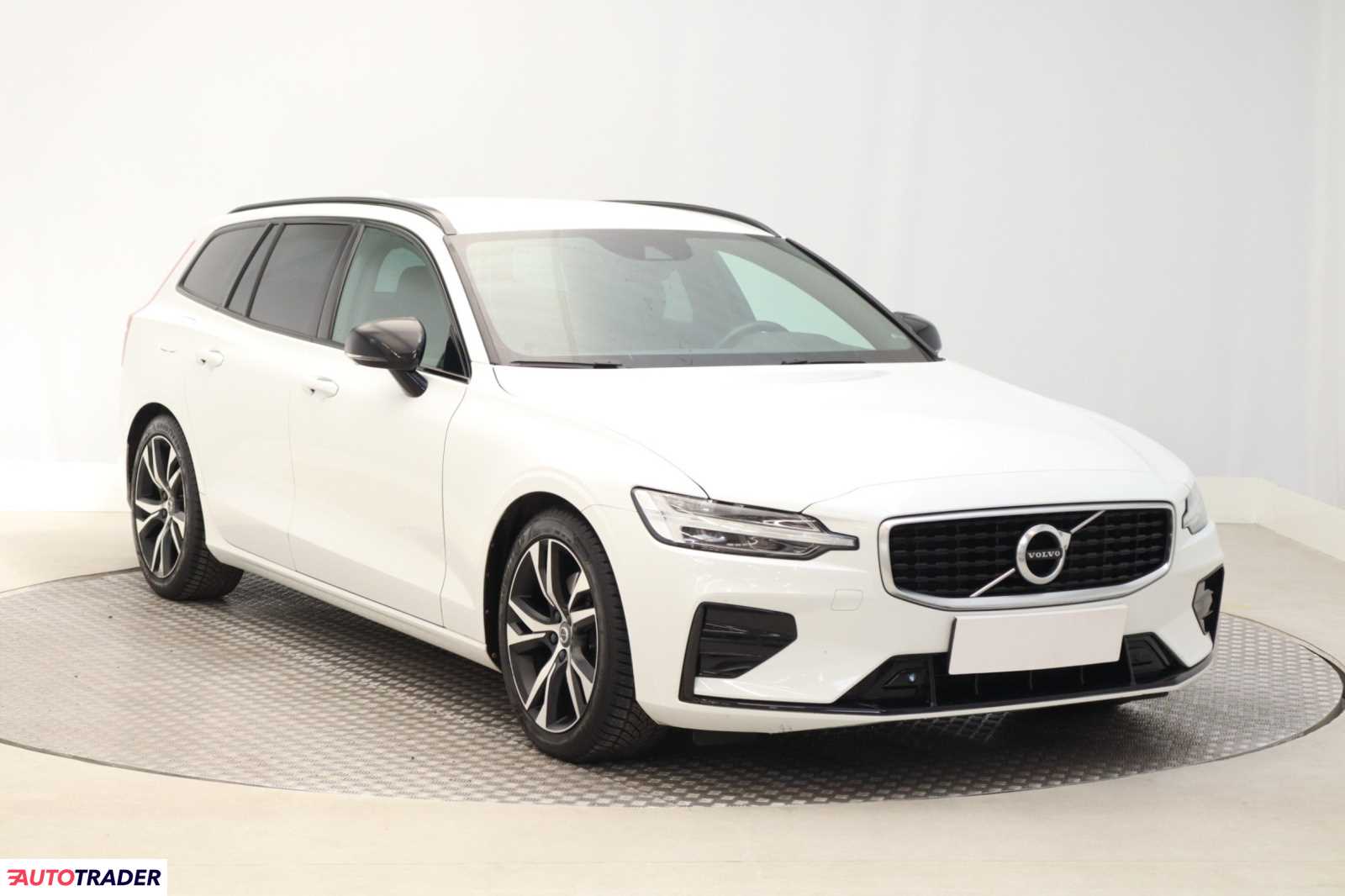Volvo V60 2020 2.0 187 KM