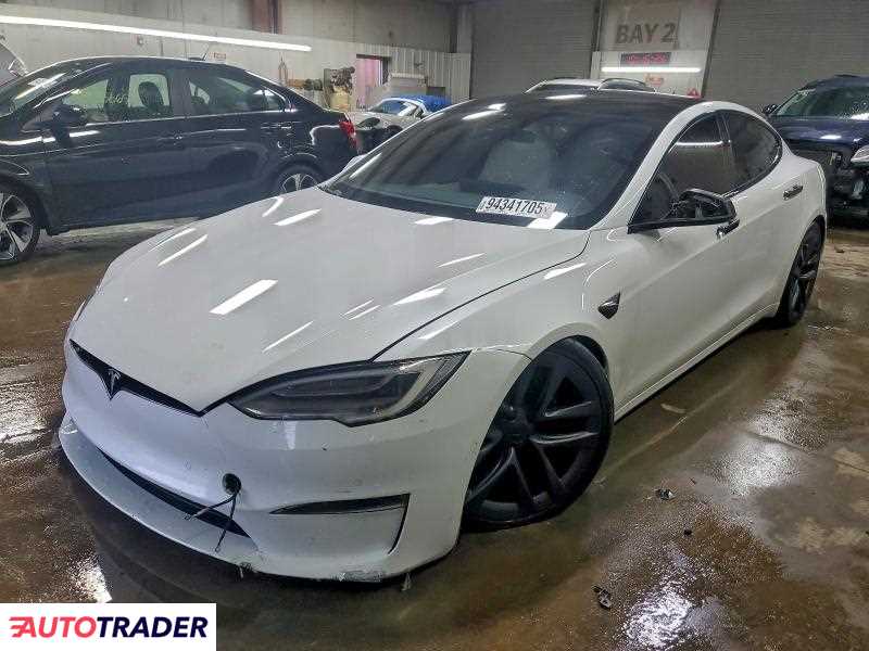 Tesla Model S 2022