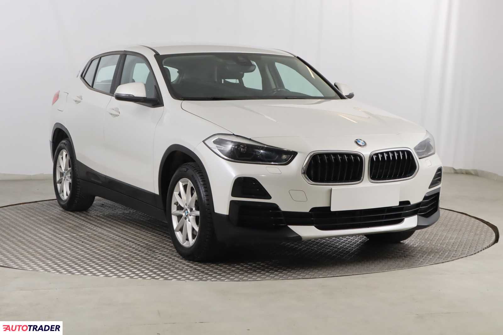 BMW X2 2022 1.5 134 KM