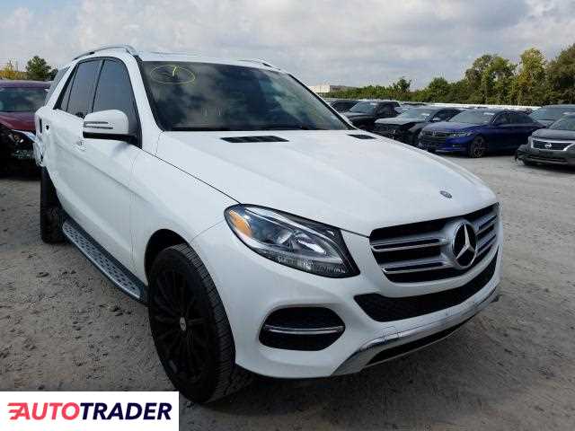 Mercedes GL 2017 3 Mercedes GL 2017 3
