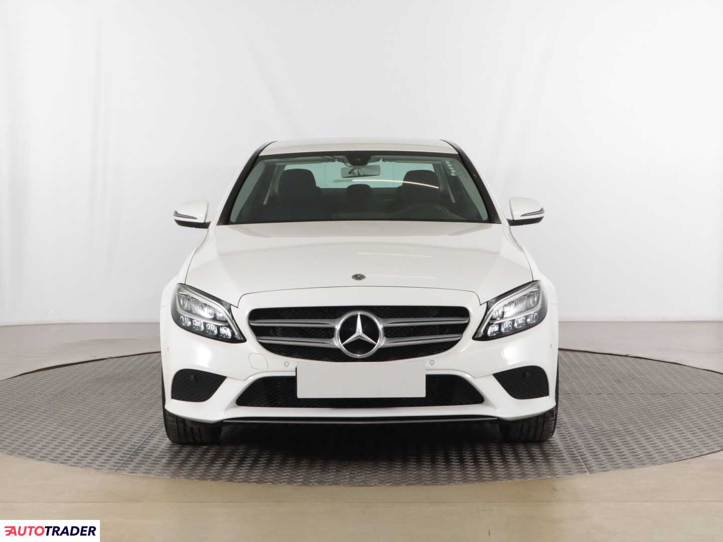 Mercedes C-klasa 1.6 127 KM 2019r. (Piaseczno)