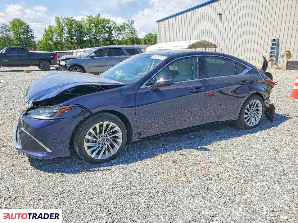 Lexus ES 2022 3