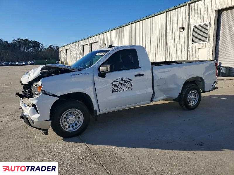 Chevrolet Silverado 2025 2