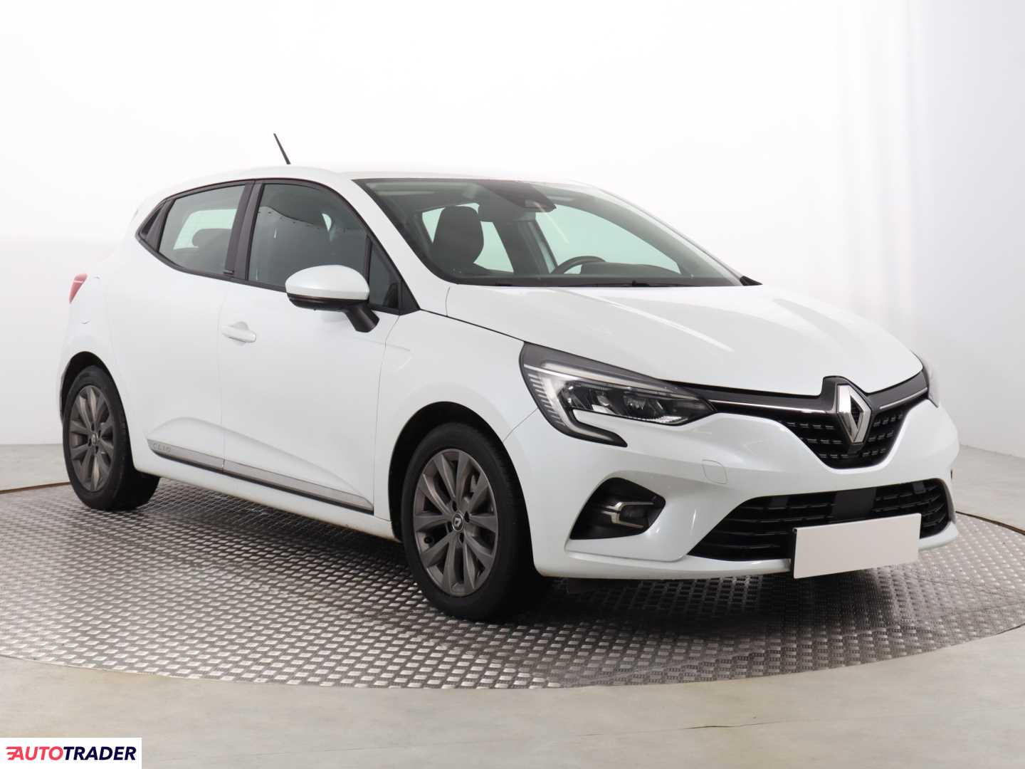 Renault Clio 2020 1.6 138 KM