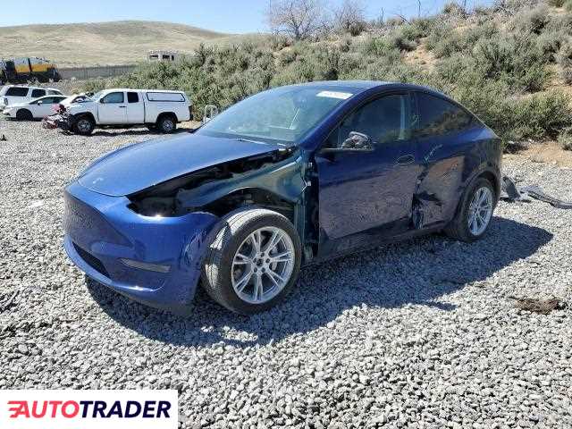 Tesla Model Y 2023 Tesla Model Y 2023