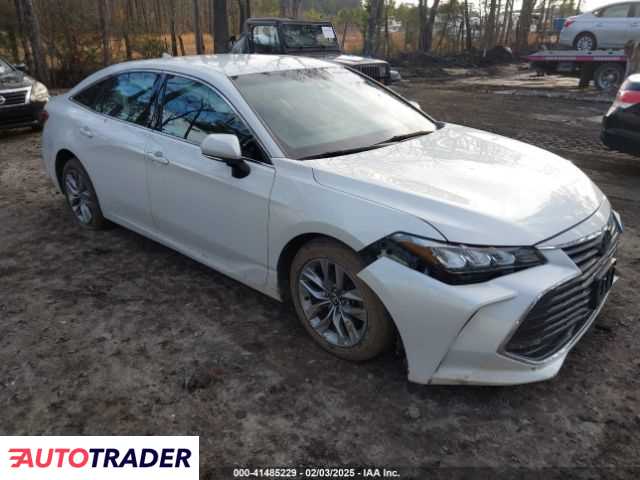 Toyota Avalon 2022 3