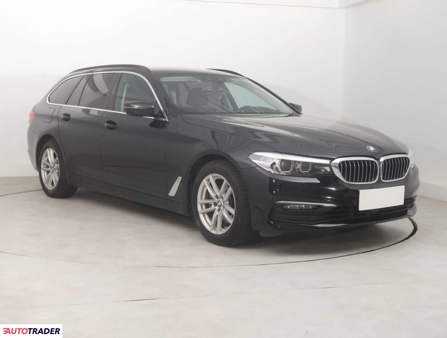 BMW 520 2018 2.0 181 KM