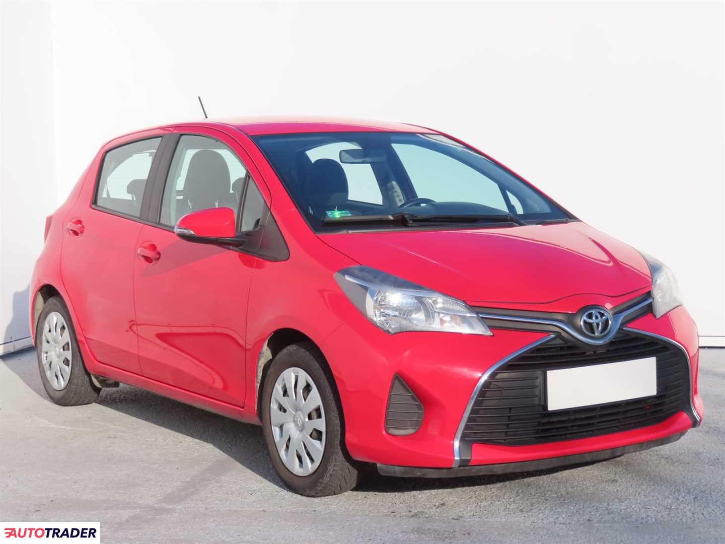 Toyota Yaris 2015 1.0 68 KM Toyota Yaris 2015 1.0 68 KM