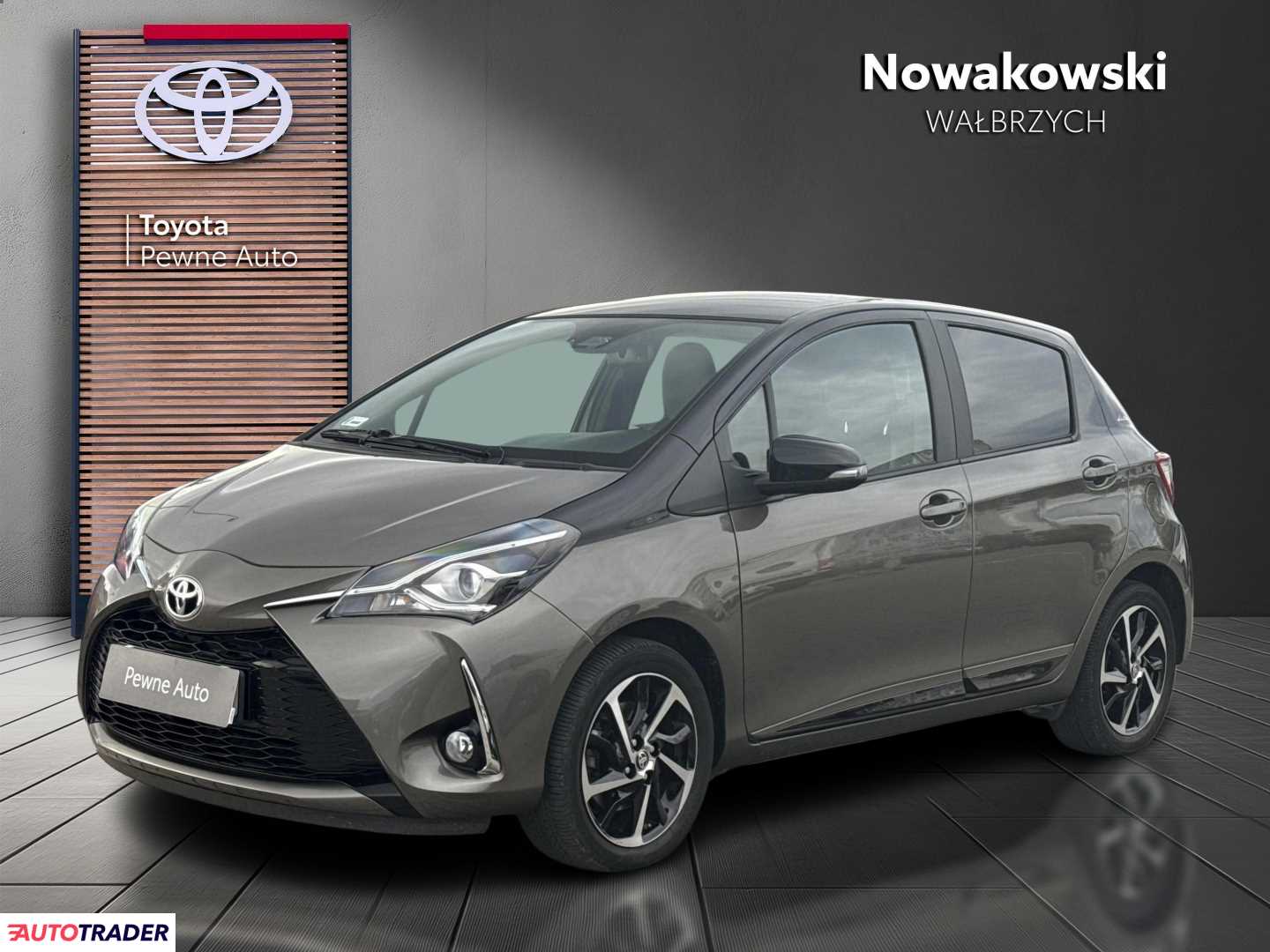 Toyota Yaris 2020 1.5 111 KM