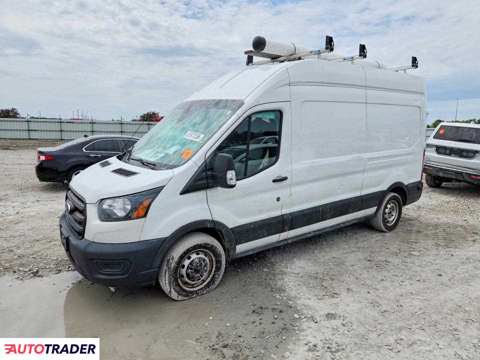 Ford Transit 2020 3
