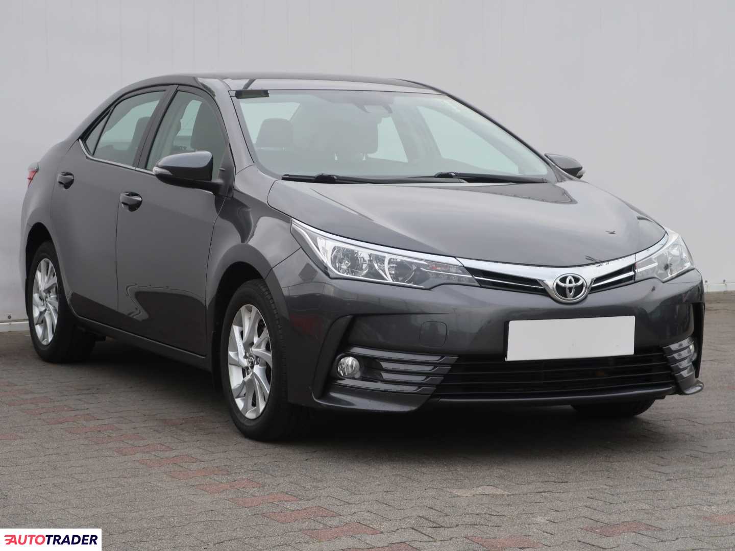 Toyota Corolla 2016 1.6 130 KM