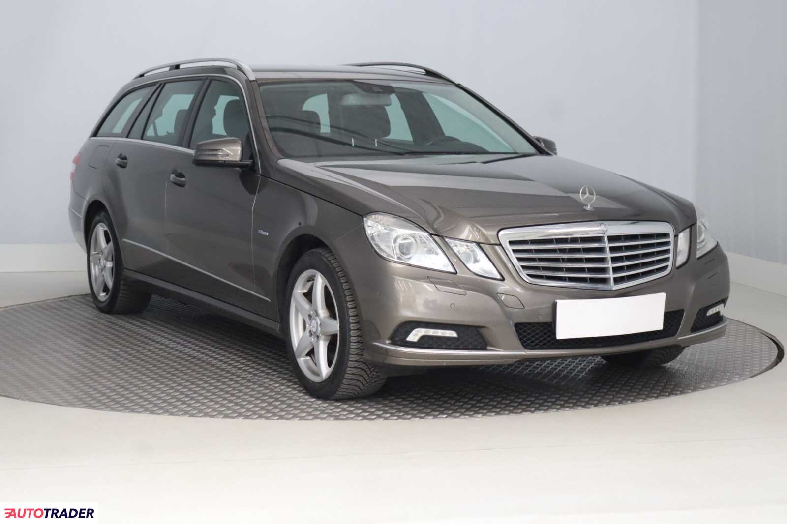 Mercedes E-klasa 2010 2.1 201 KM
