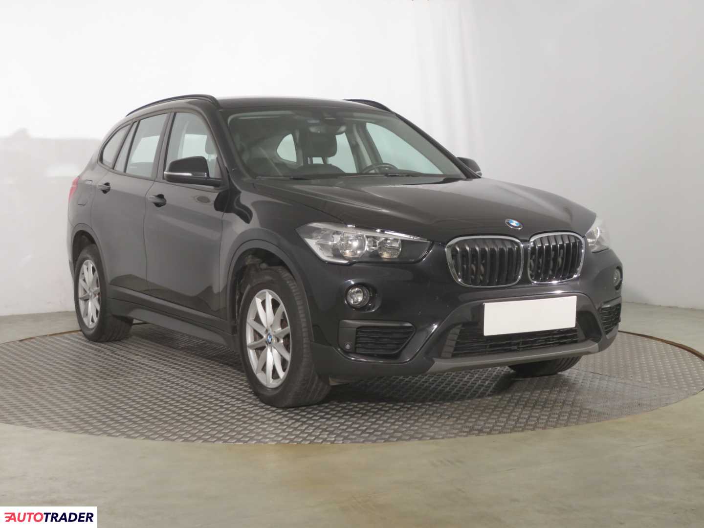 BMW X1 2019 1.5 113 KM
