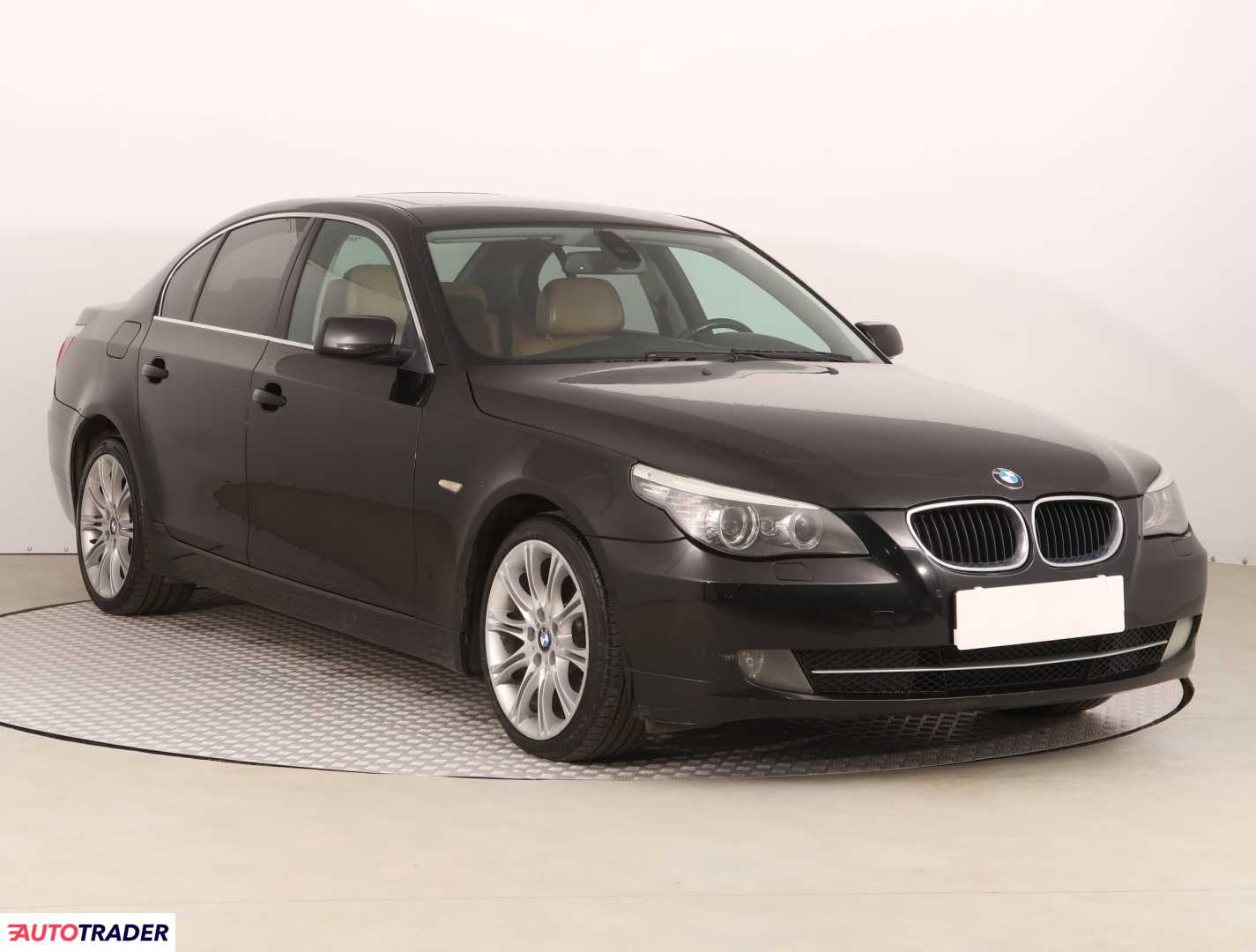 BMW 520 2009 2.0 174 KM