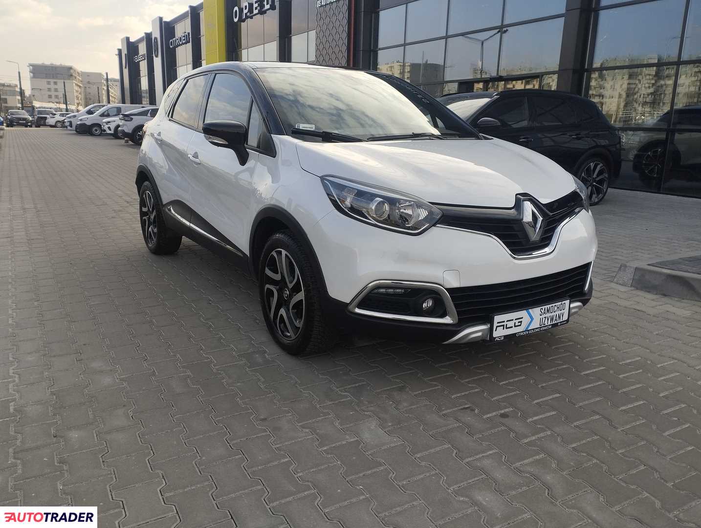 Renault Captur 1.2 benzyna 118 KM 2016r. (Kraków, Nowy Targ)