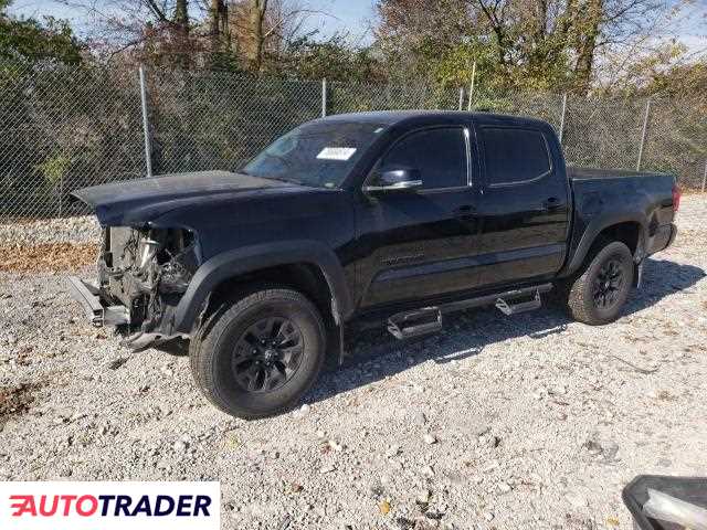 Toyota Tacoma 3.0 benzyna 2021r. (CICERO)