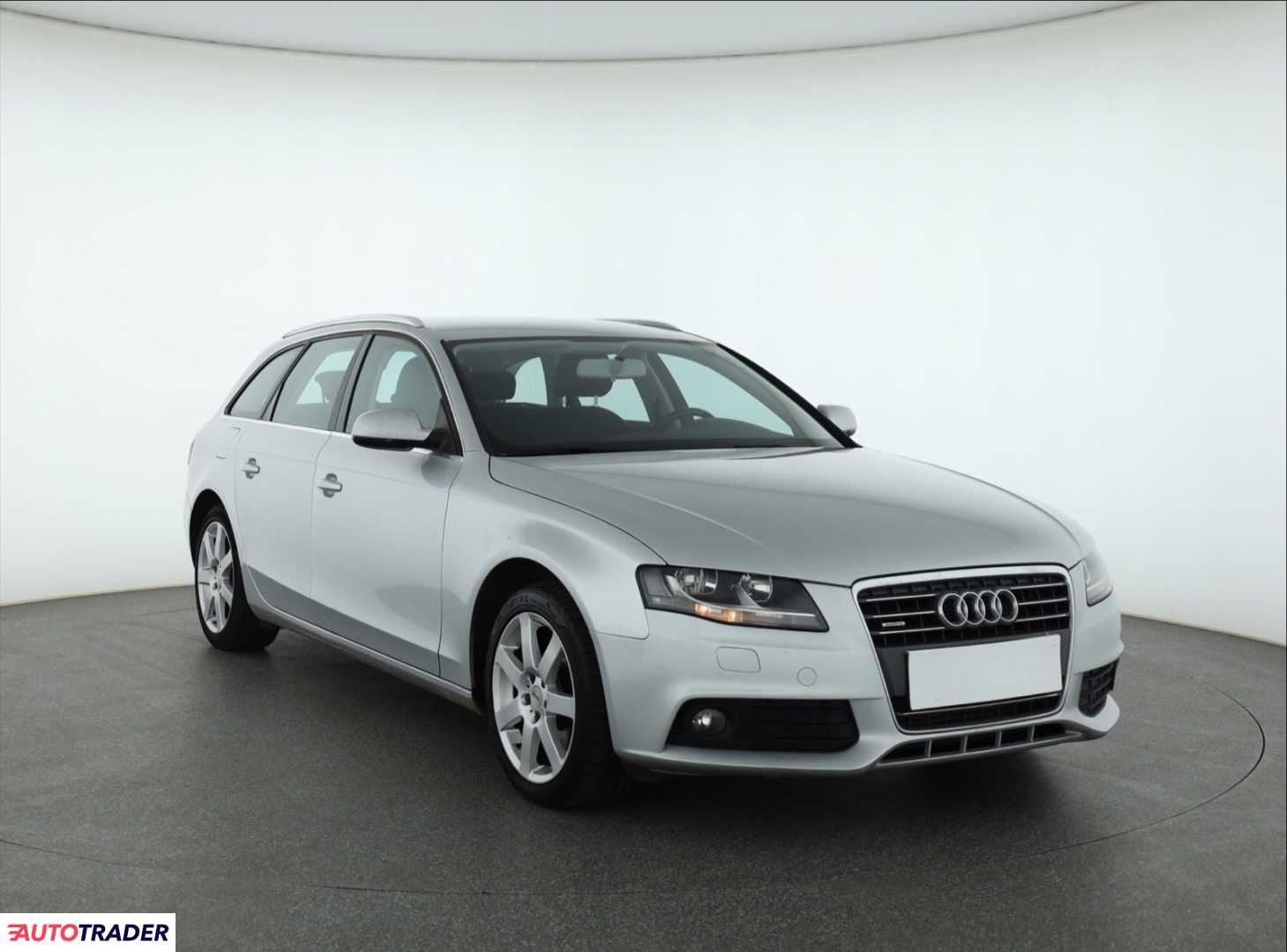 Audi A4 2009 2.0 207 KM