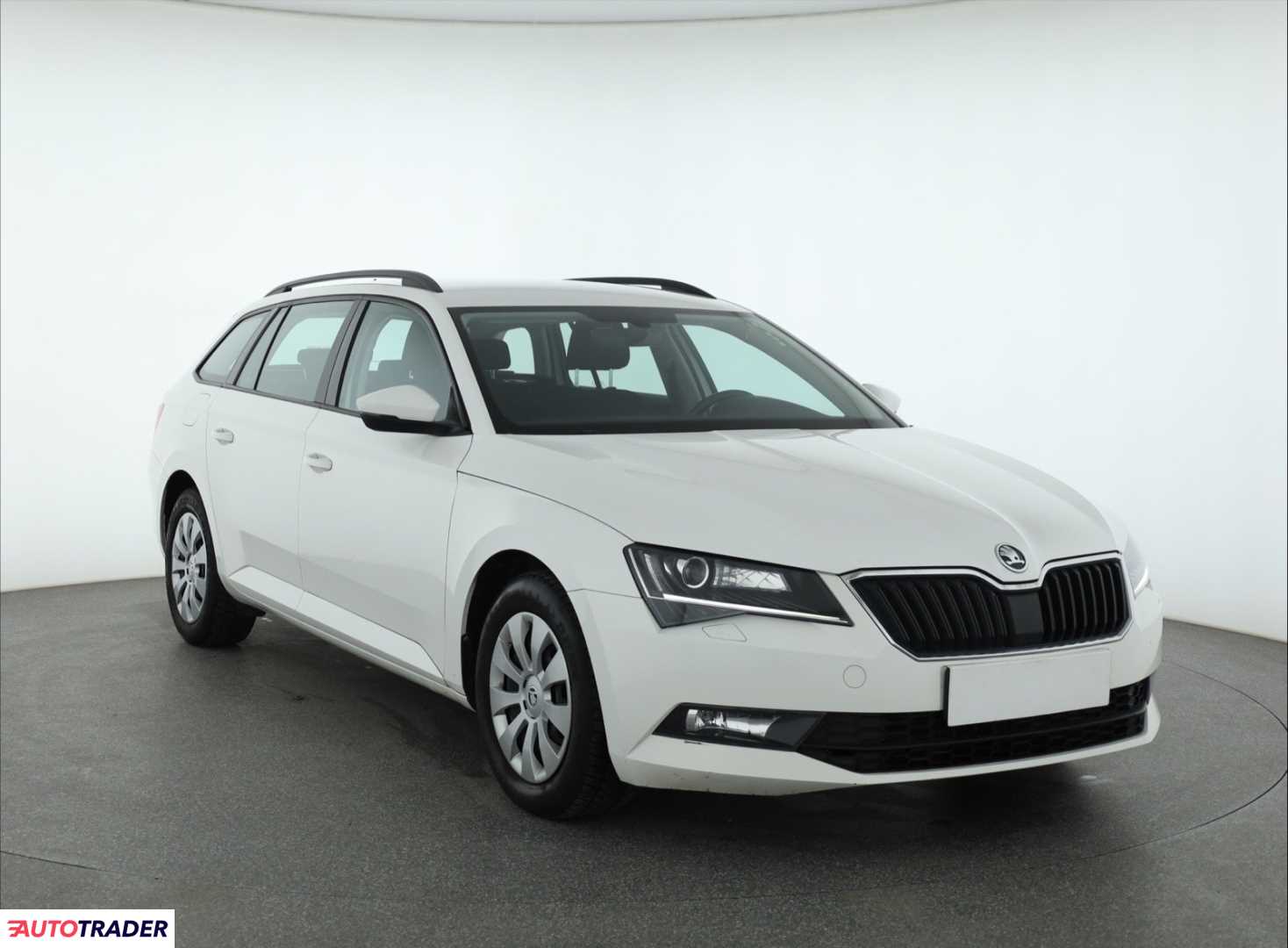 Skoda Superb 2016 2.0 147 KM