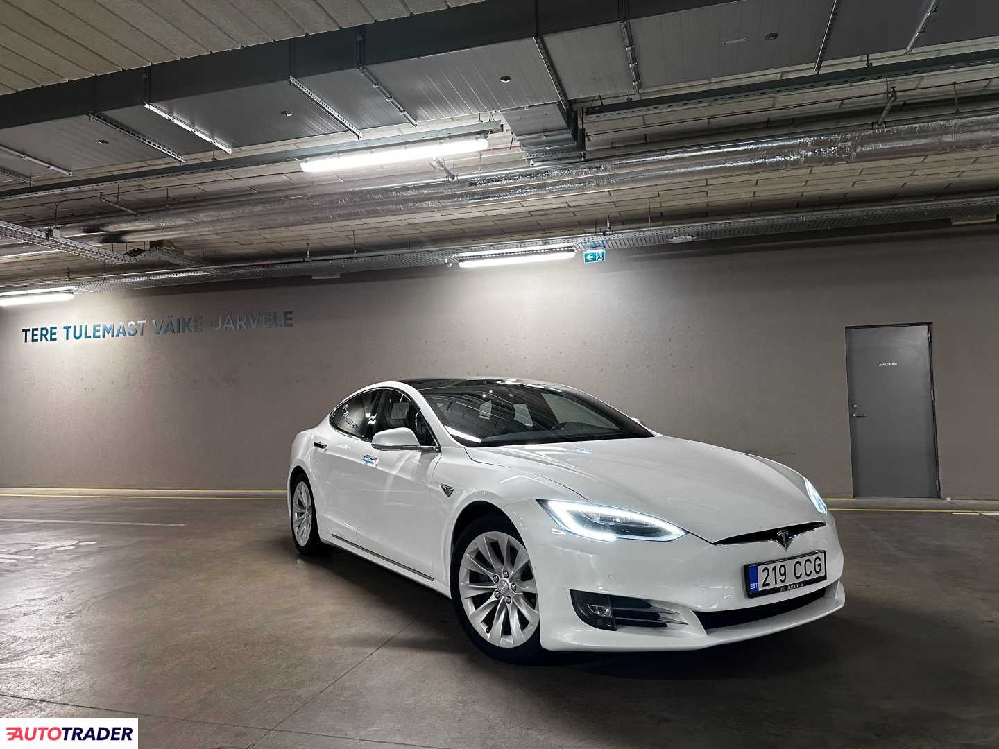 Tesla Model S 2018 158 KM