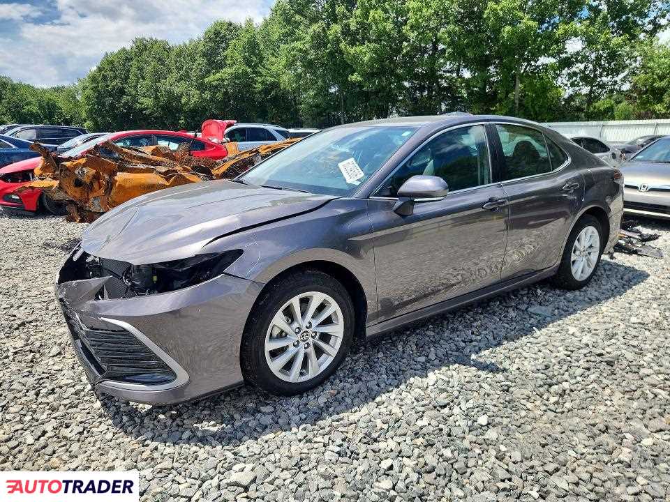 Toyota Camry 2024 2