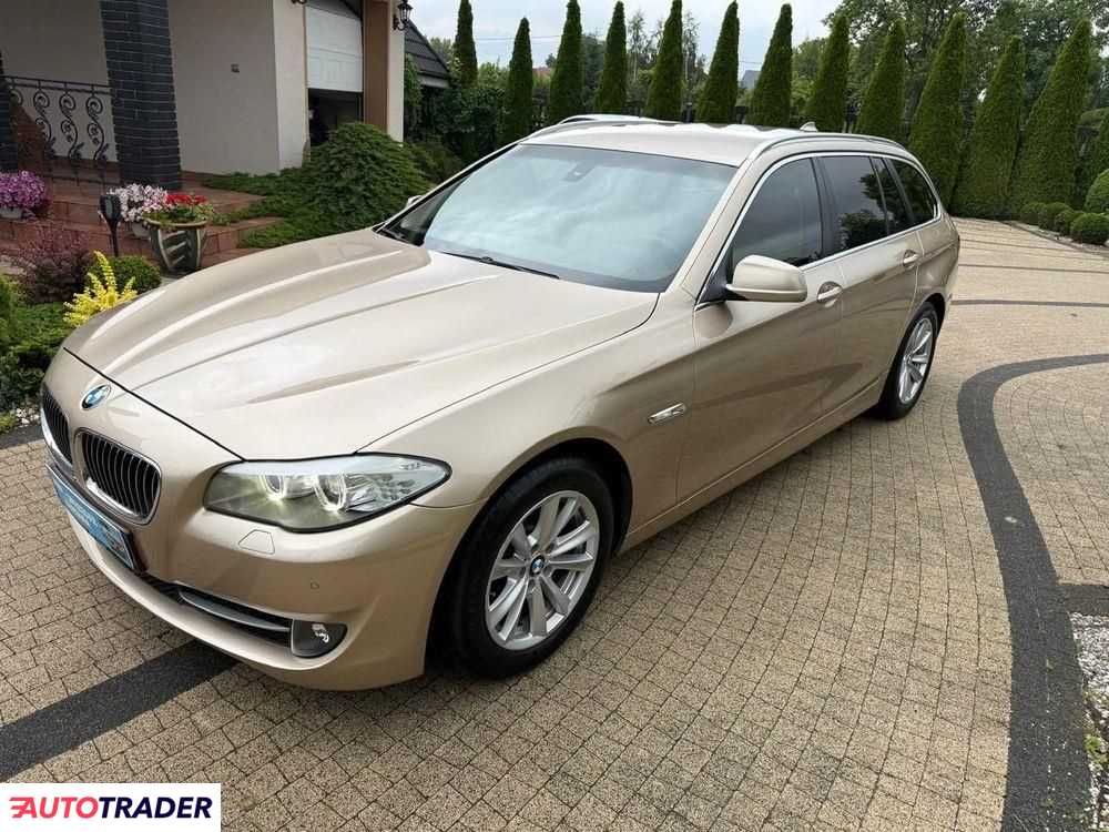 BMW 530 2012 3.0 258 KM BMW 530 2012 3.0 258 KM