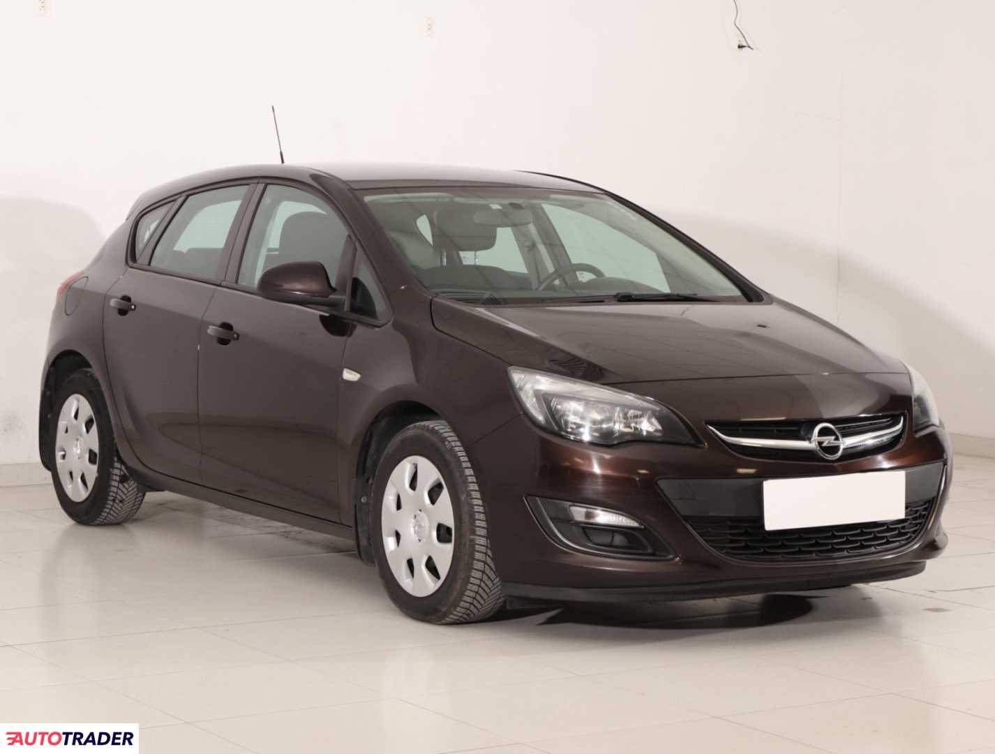 Opel Astra 2014 1.6 113 KM