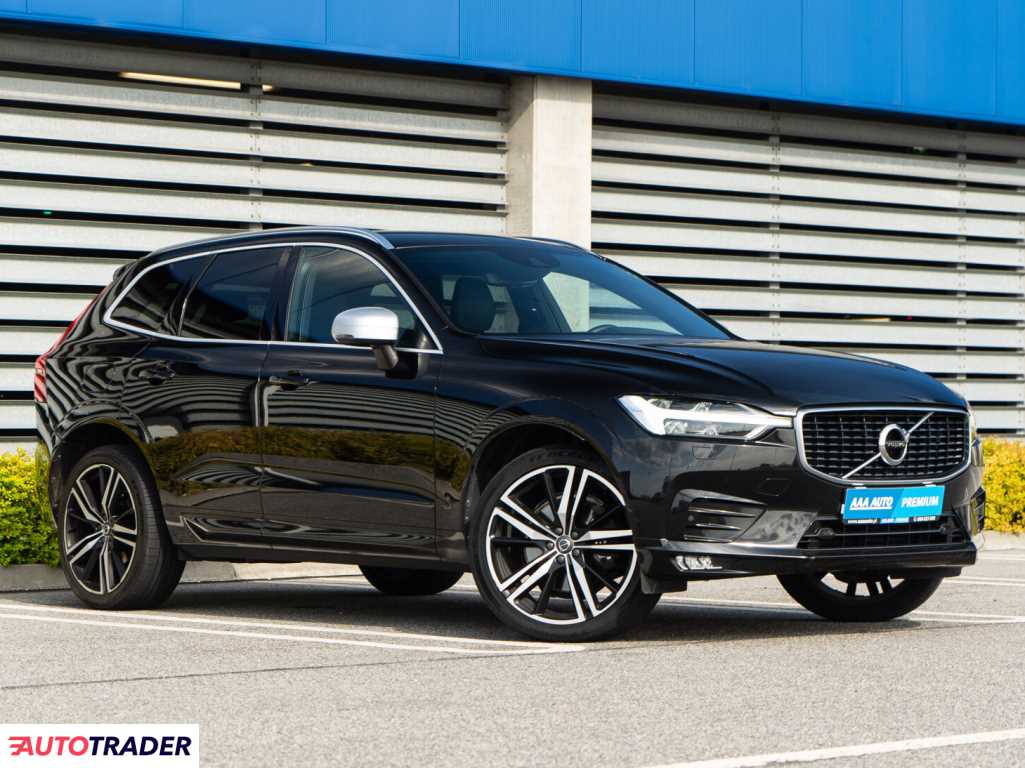 Volvo XC60 2019 2.0 231 KM