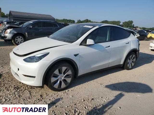 Tesla Model Y 2023