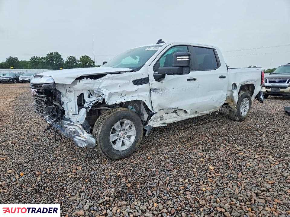 GMC Sierra 2024