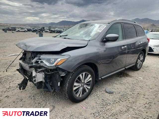 Nissan Pathfinder 2020 3