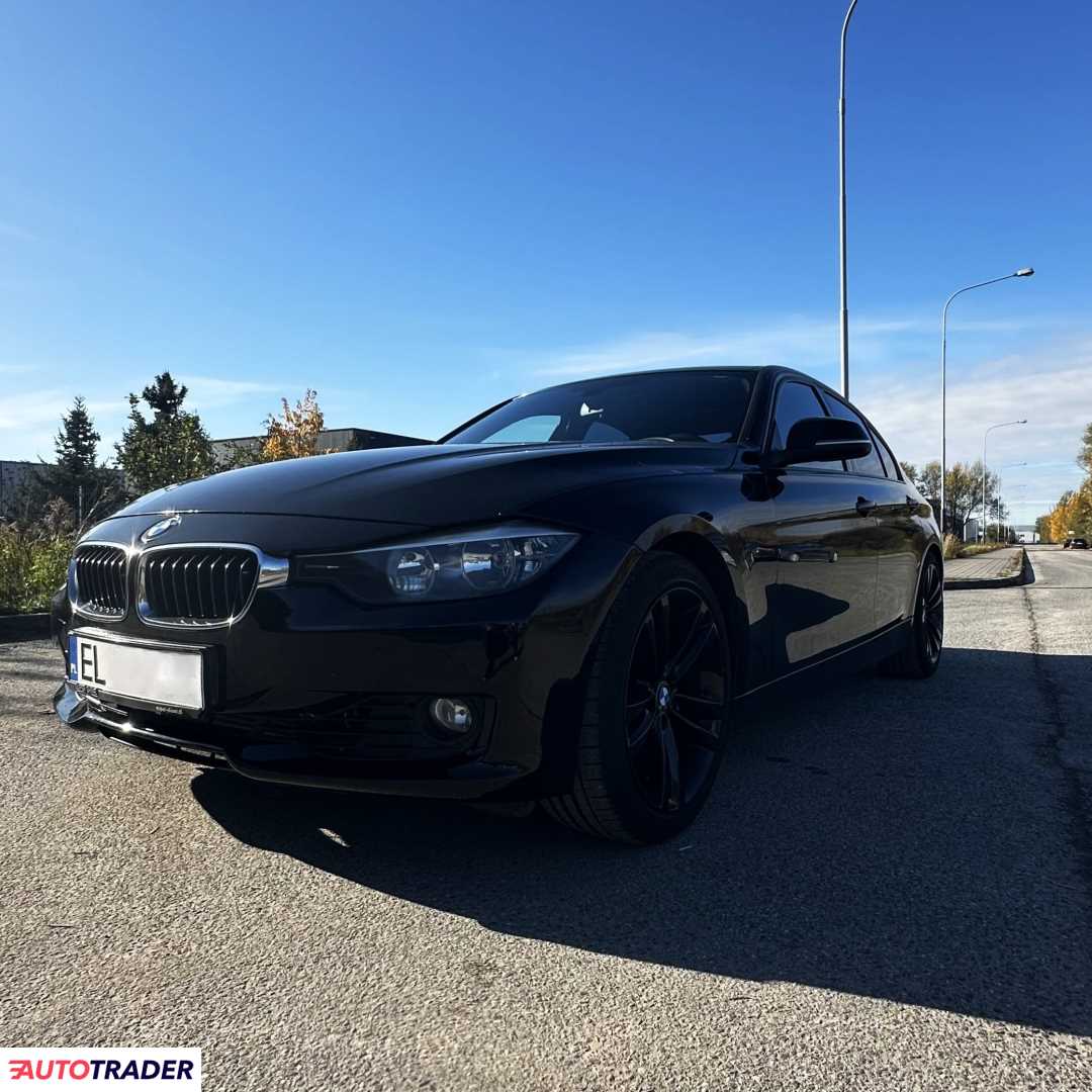 BMW 328 2012 2 290 KM