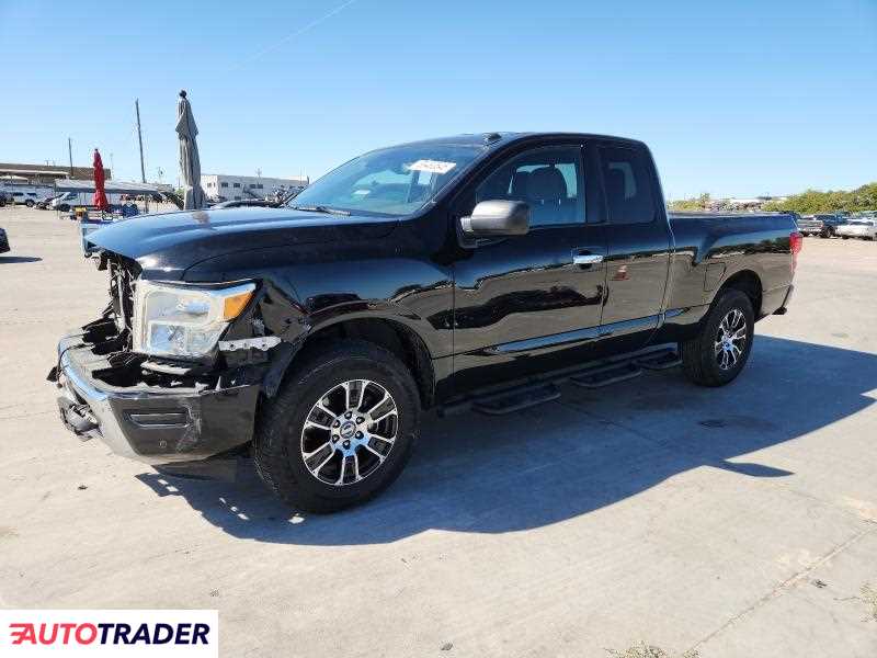 Nissan Titan 2021 5