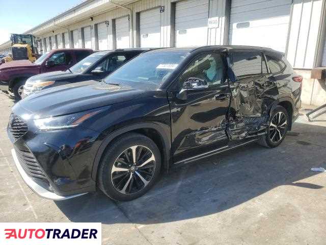 Toyota Highlander 3.0 benzyna 2021r. (LOUISVILLE)