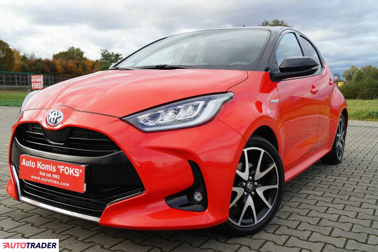 Toyota Yaris 2021 1.5 116 KM